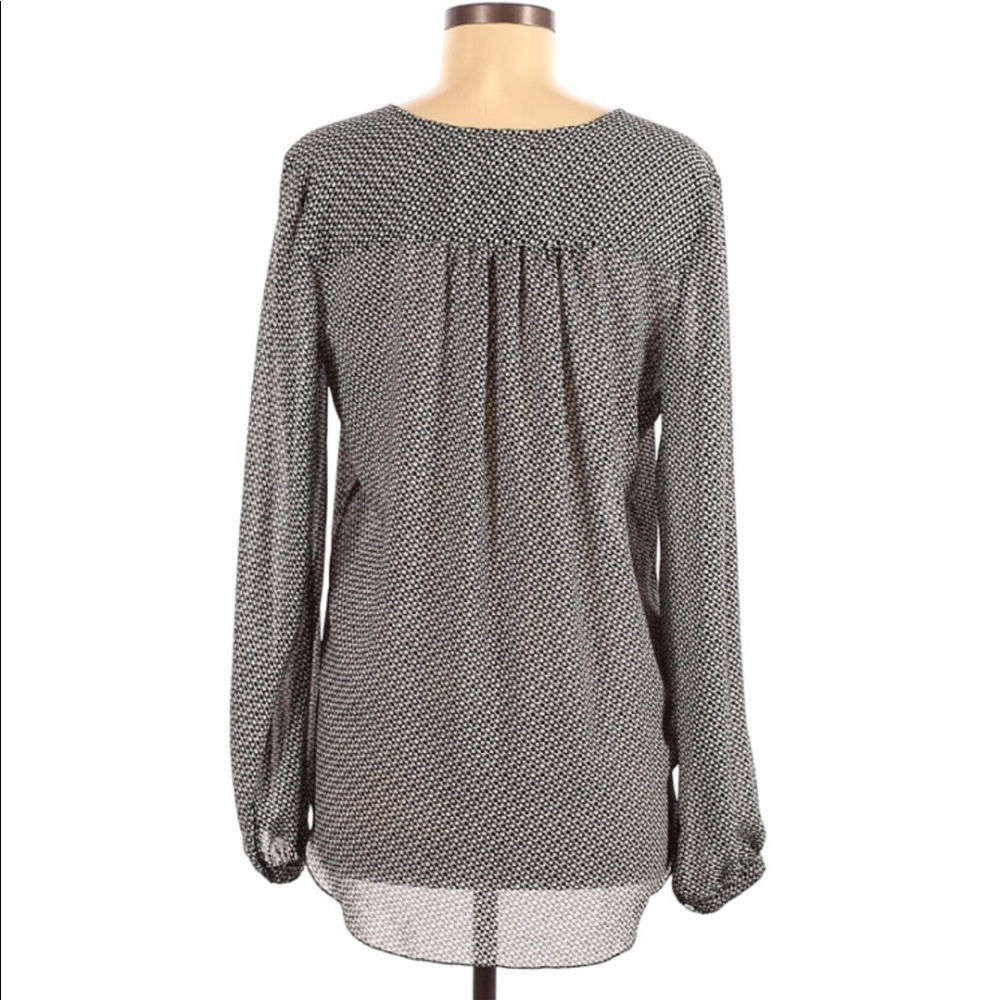 max studio blouse - Picture 2 of 3